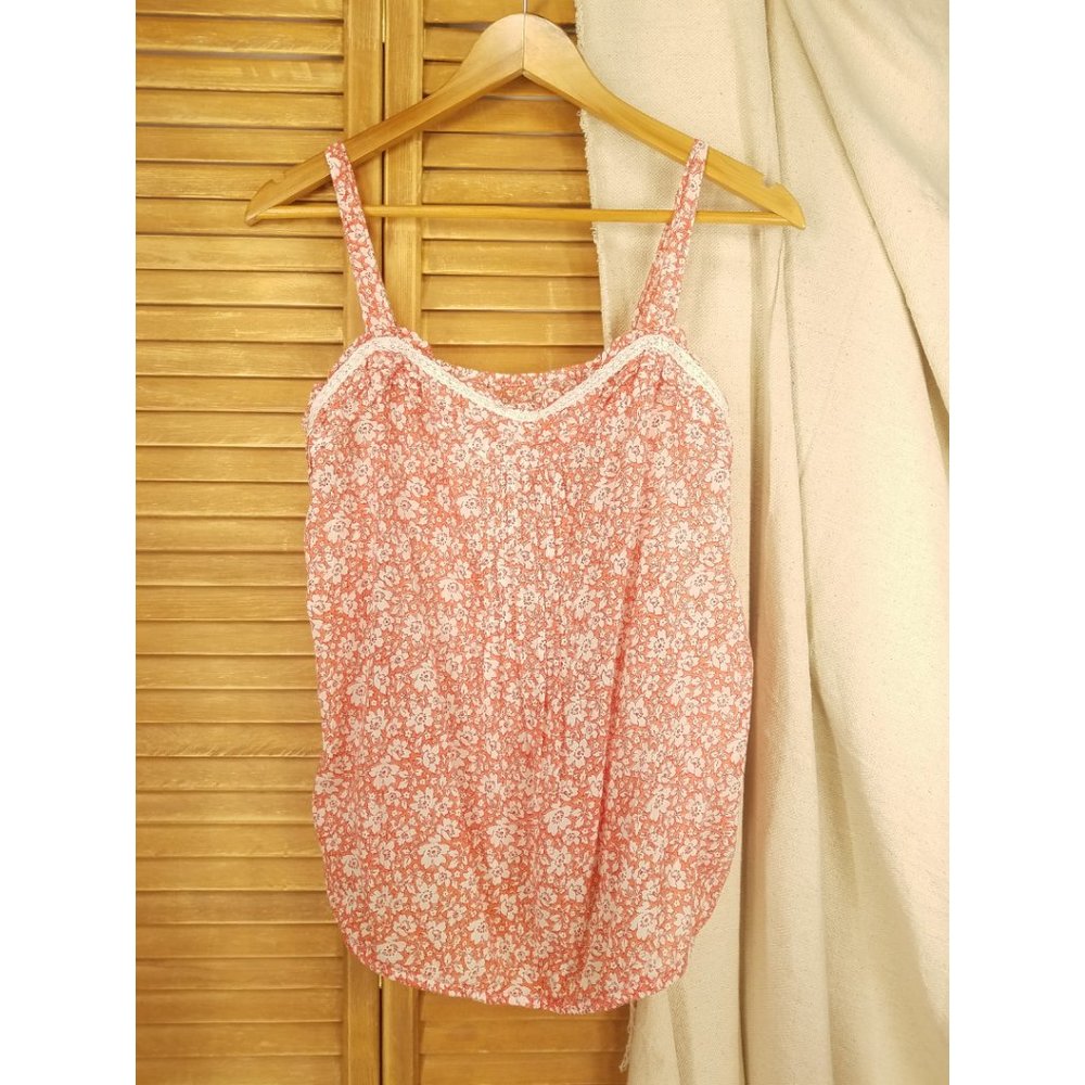 ❤Sweetheart vintage inspired floral tank